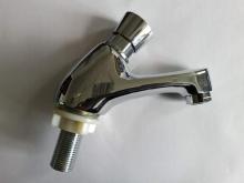 Delayed Integrated Cartridge Basin Chrome Tap