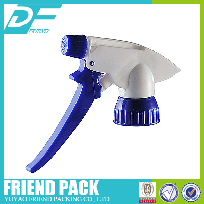 Yuyao Factory supply Garden watering plastic trigger sprayer with long handle,handle pump sprayer