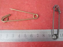 Gunmetal Color Brass Garments Knit Safety Pin