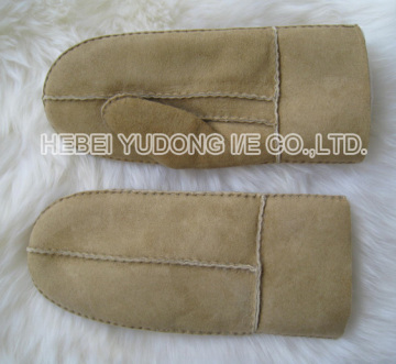 Sheepskin fingerless gloves