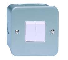 10A 2 Gang 2 Way Switch Metal Clad