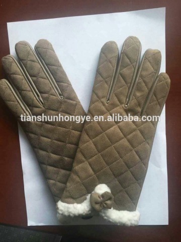 leather hand gloves , ladies hand gloves