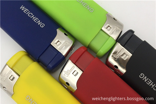 8.1cm Refillable Rubber Finish Triangle ISO Electronic Lighter