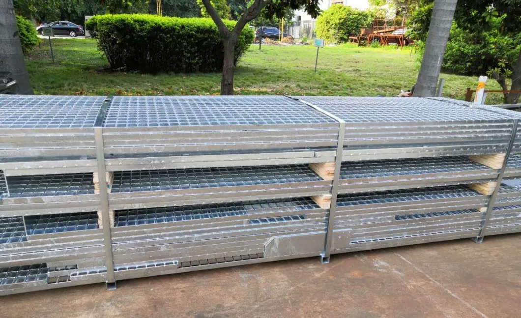 Jimu Hot DIP Galvanized Steel Grating Walkway with Painted/Galvanized Ball Joint Handrails