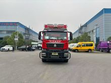 Advanced Engineering Rescue Vehicle for Emergency Response