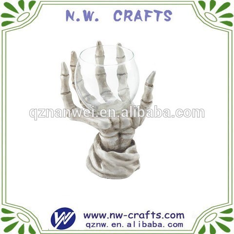 Polyresin Skeleton hand shape candle holder