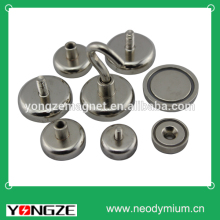 Round base magnets