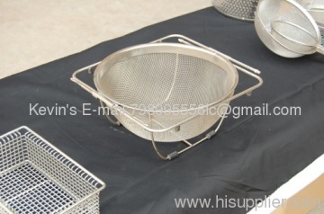 Expanding Colander With Base Frame Strainer 