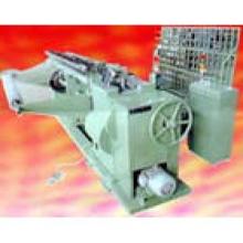 Hexagonal wire netting machine