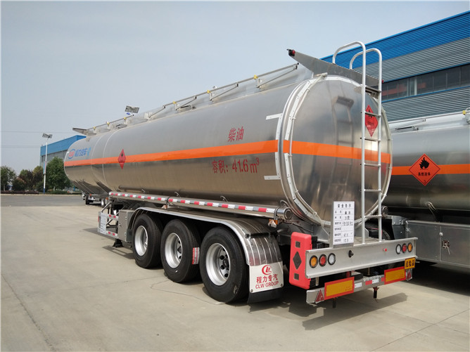 11000 Galoni 35t Dizeli Tanker Semi Trailers