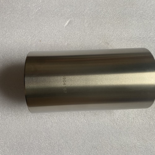 Doublage de cylindre 4D32 pour mitsubishi 103 mm SF Driner à manches sèches ME012900