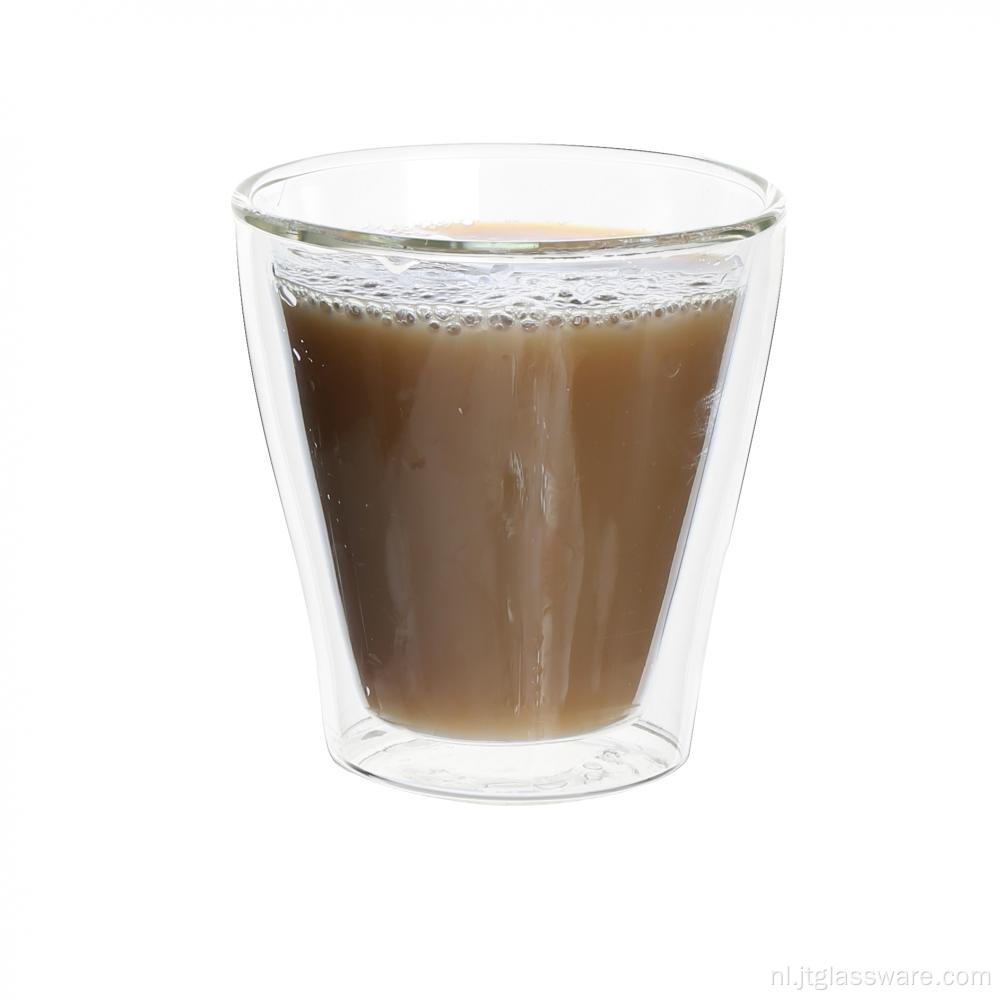 Dubbellaagse borosilicaatglazen en kopjes voor koffie