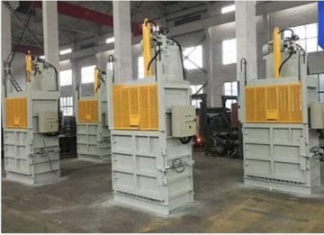 Cardboad Baler And Compactor