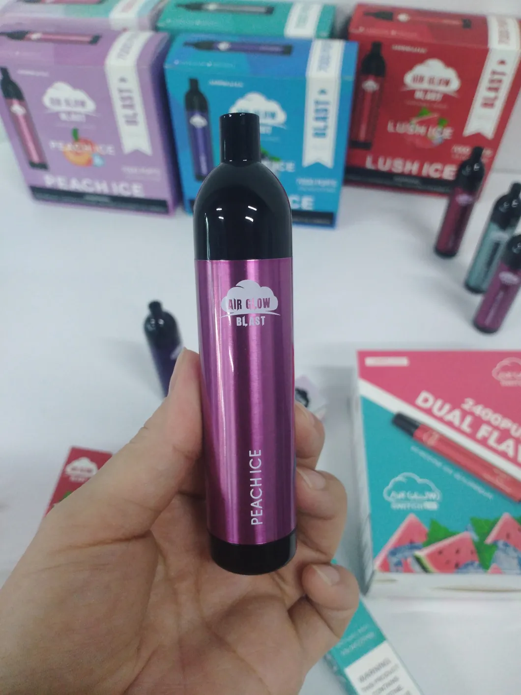 Factory Direct Wholesale Price Disposable 7000puffs Vape Device Electronic Cigarette