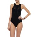 BODYSUIT DE USO FEMININO