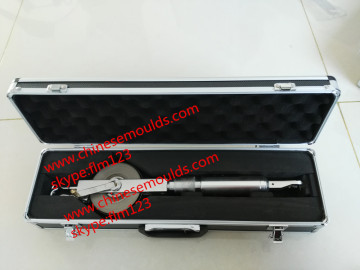 Displacement of tunnel convergence gauge made of steel ruler