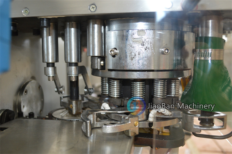 Automatic Ball Lollipop Single Twist Wrapping Machine Lollipop Packing Machine