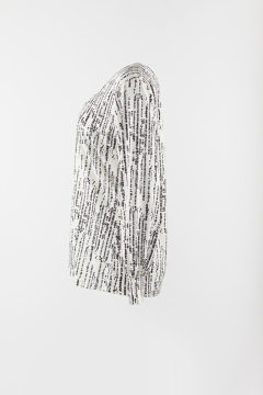 Dry base printed long sleeve pullover