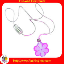 Oem / Odm Promotional Star / Heart / Flowe Led Ps Led Flashing Necklaces