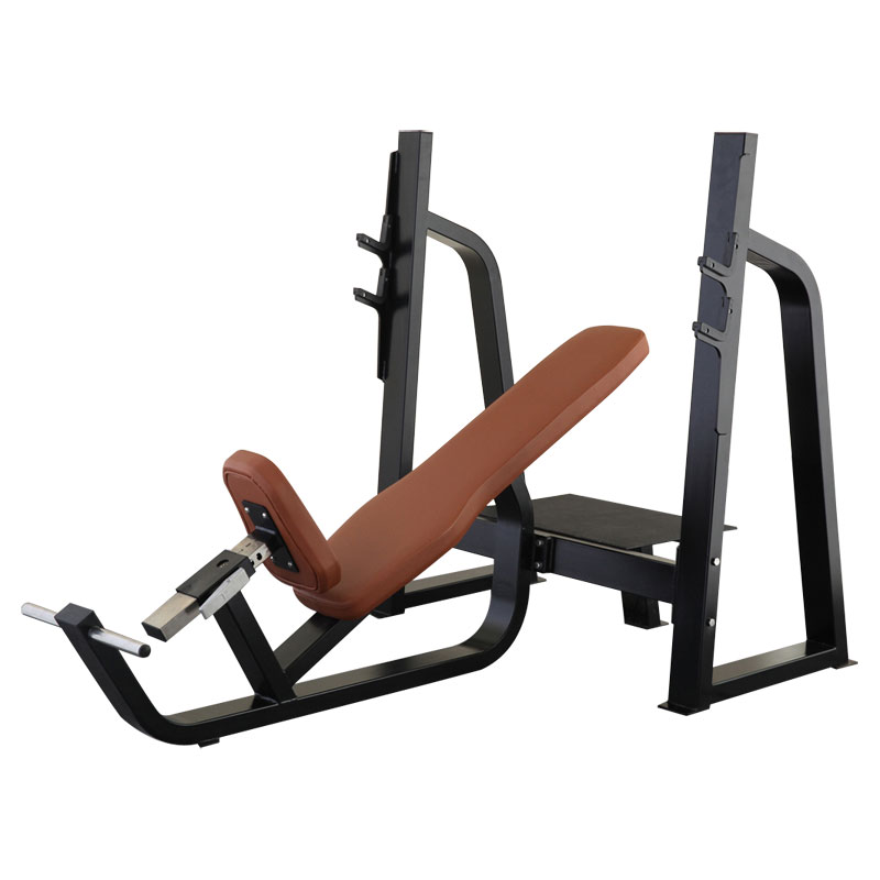 MT-7035 incline bench press