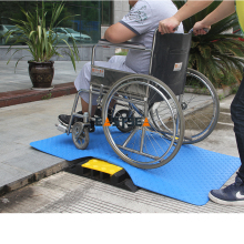 Factory Directly 3 Channels Reflective Driveway Curb Ramp