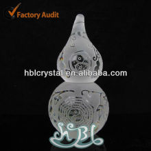 Antique crystal cucurbit model