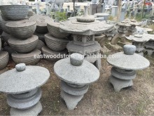 Carved Japanese lantern/ Granite Japanese style lantern for outdoor decorating