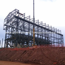 Steel structure workshop, eco-friendly, installs quickly on site