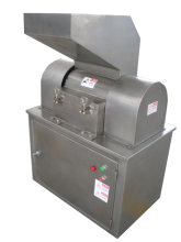 Fish bone coarse crushing machine