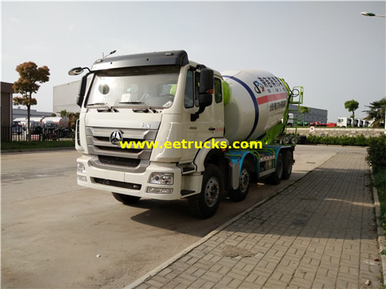 14cbm 8x4 SINOTRUK شاحنة اسمنت خالطة