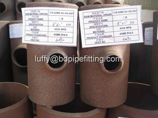 Alloy pipe fitting (698)