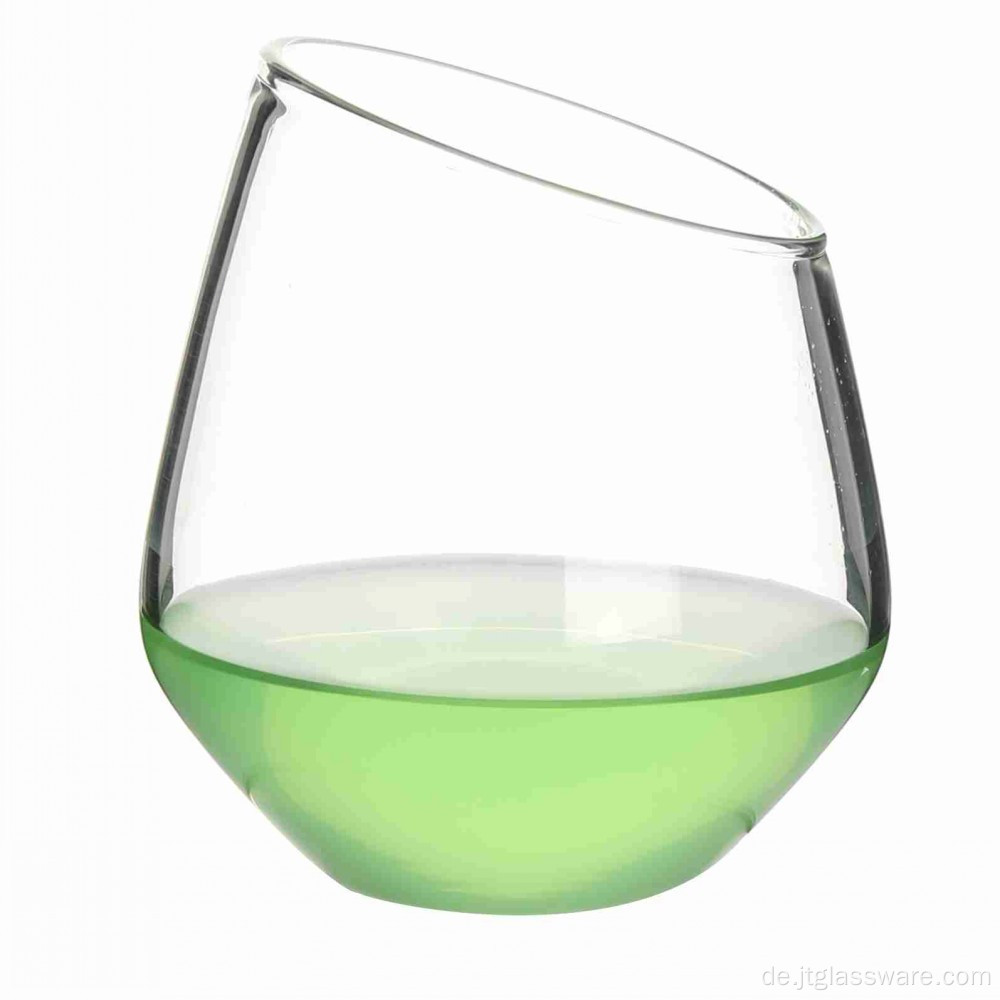 Transparente Weinbecher aus Pyrexglas