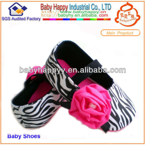 Lovely Popular Leopard Zebra Baby Shoes with Flower