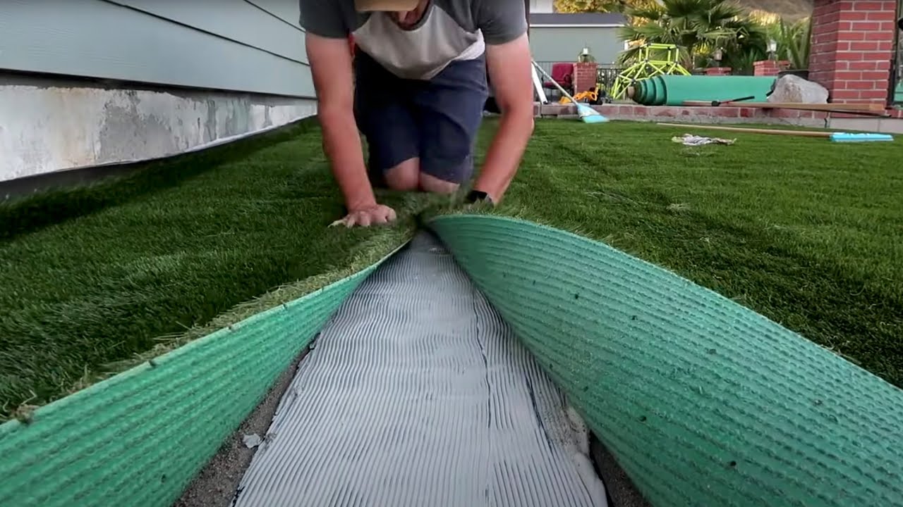 cuts artificial grass