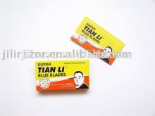 Double edge shaving blade