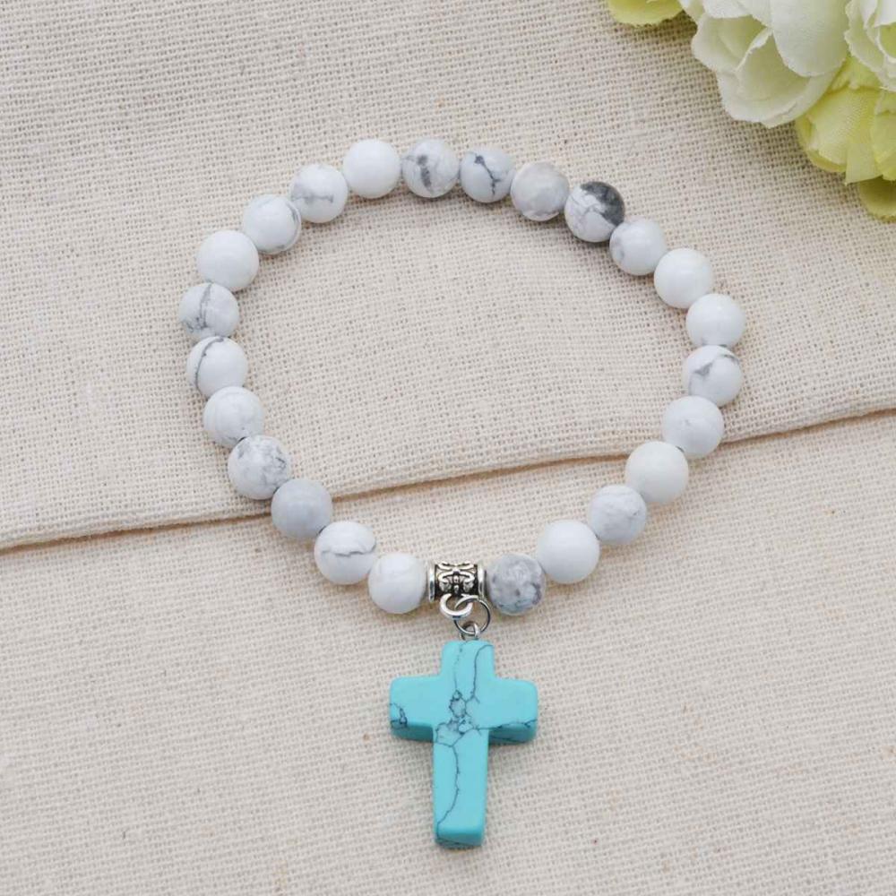 Pulsera de los encantos de los granos redondos 8MM de Howlite Chakra natural con la cruz de la turquesa