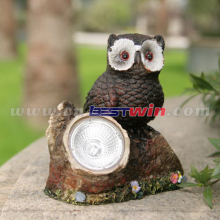 Garden owl solar light