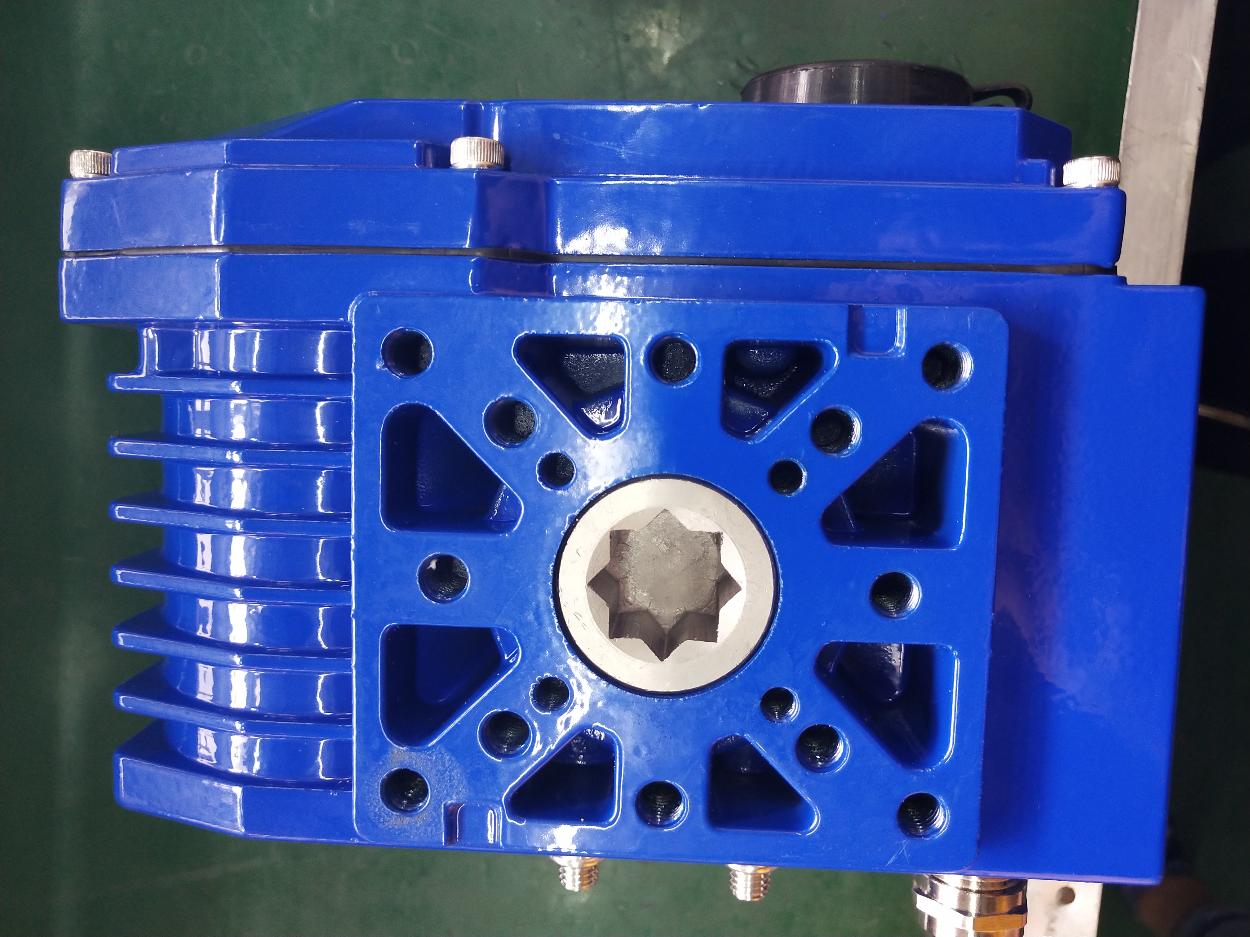 220VAC 24VDC 380VAC YELLOW COLOR ON-OFF TYPE OXMA ELECTRICAL ACTUATOR