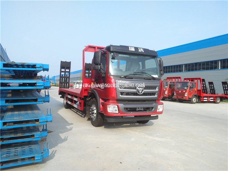 Foton light truck flat bed حفارة النقل