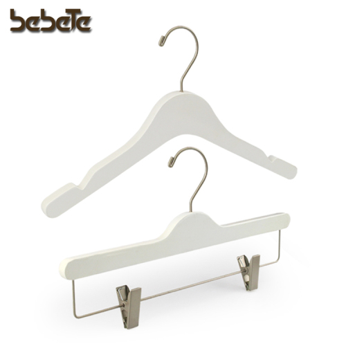 Manufacturer Provide Best Sell Wood Hanger Wholesale High Quality Personlized Wooden Clothes Hanger