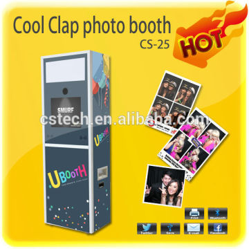 White Standing Items Exhibition Kiosk Photo Printer Photo Booth