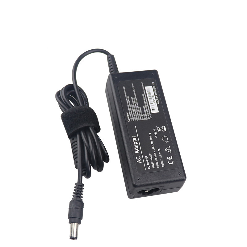 15V3A Toshiba Laptop 45W Power Charger