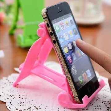 Portable and perfect roadster type mobile phone holder