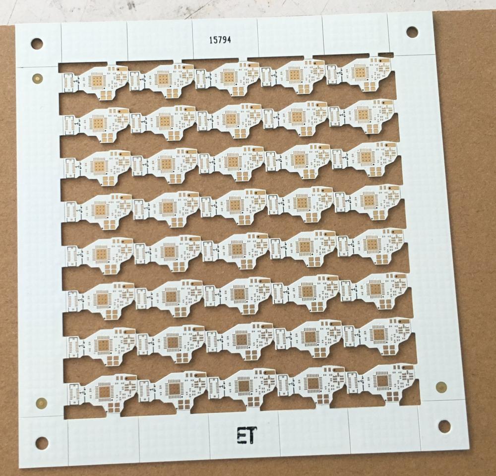 4 layer  0.4mm PCB