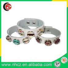 DIY personality button wristband