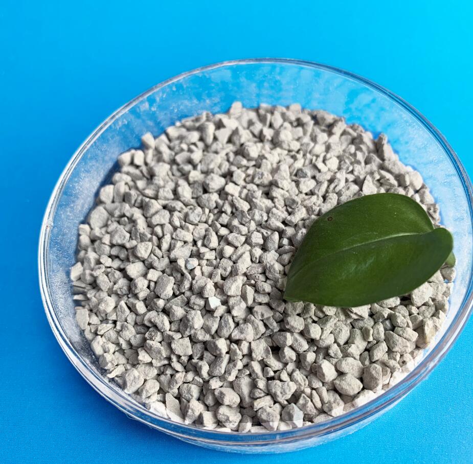 Dicalcium phosphate grey granular fertiliser