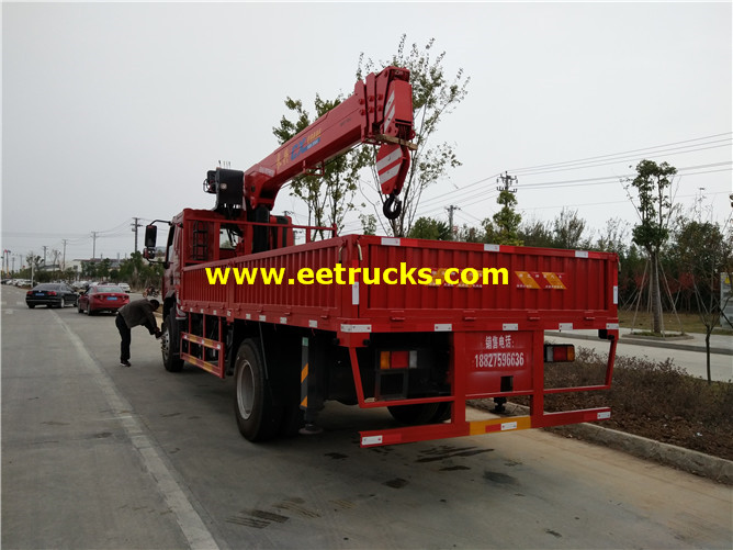 SINOTRUK Crane Truck