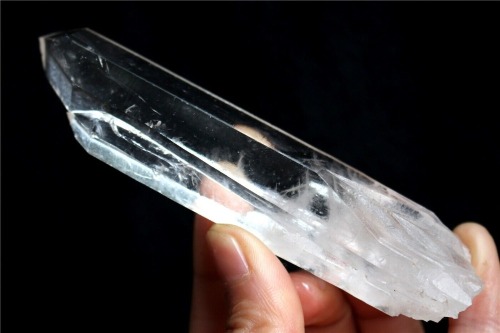 5-6cm NATURAL CLEAR Lemurian Seed Quartz Crystal Point mineral Specimen