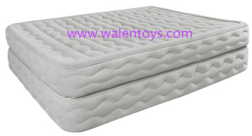 Deluxe high rised air bed