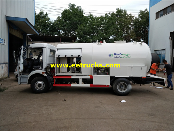 2000 Gallons 3.5T Propane Dispenser Trucks